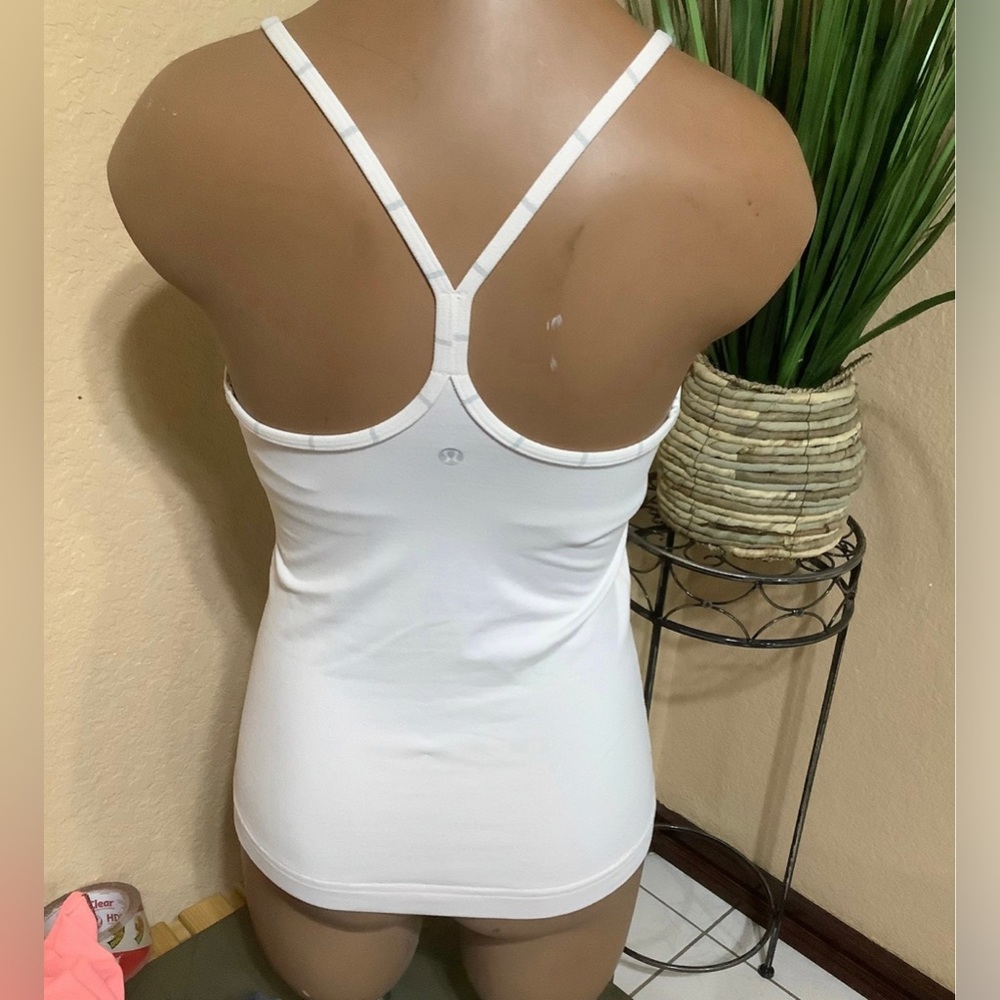 Lululemon tank - Picture 2 of 2